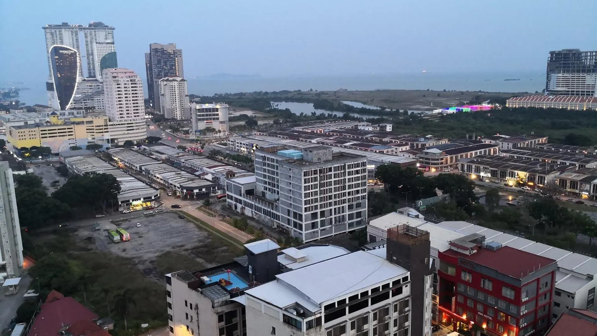Apartment Straits Residence - Relax Retreat In Malacca Heart